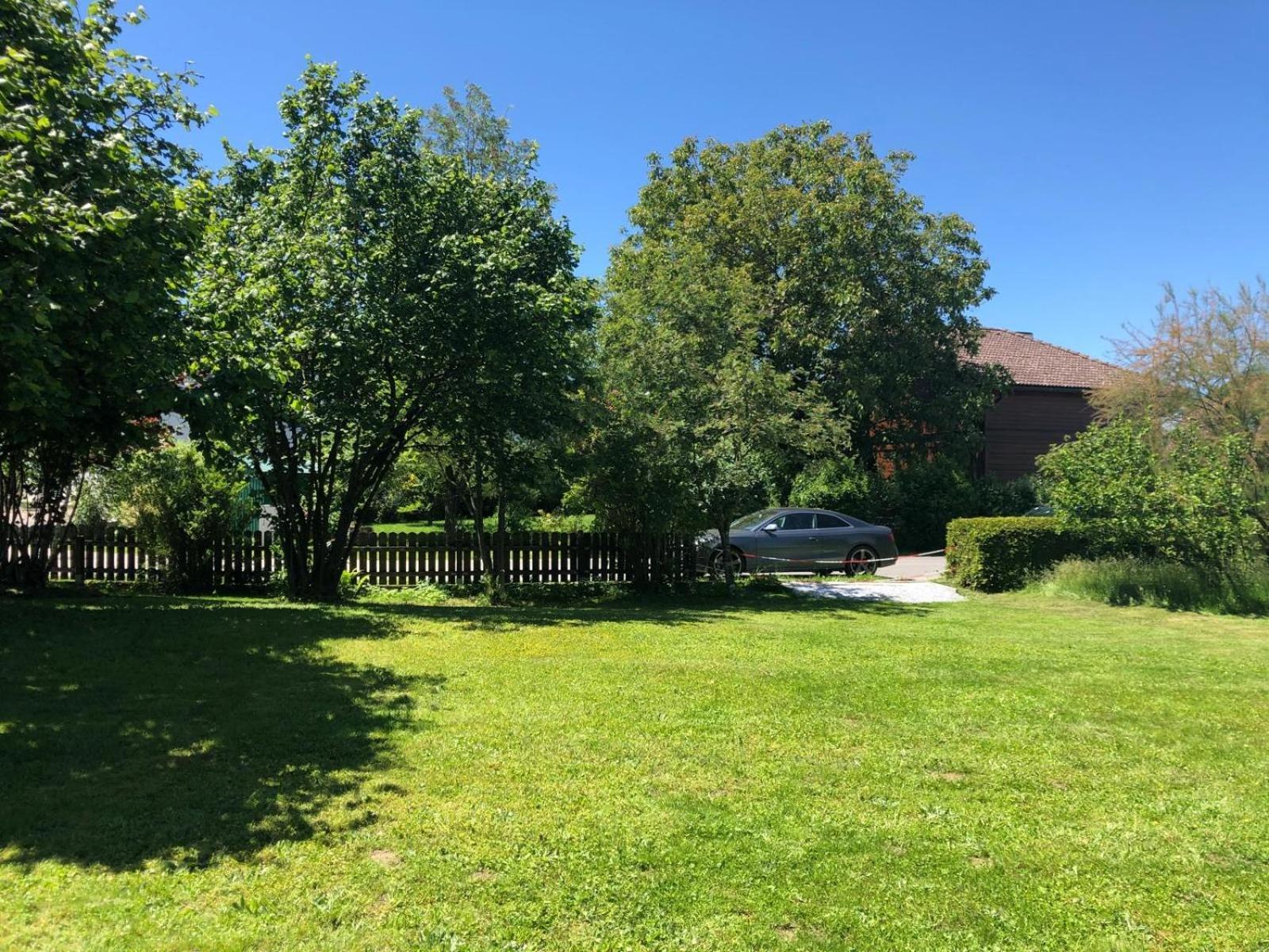 Gemuetliche Blockhuette Mit Grossem Garten Ried im Innkreis Buitenkant foto